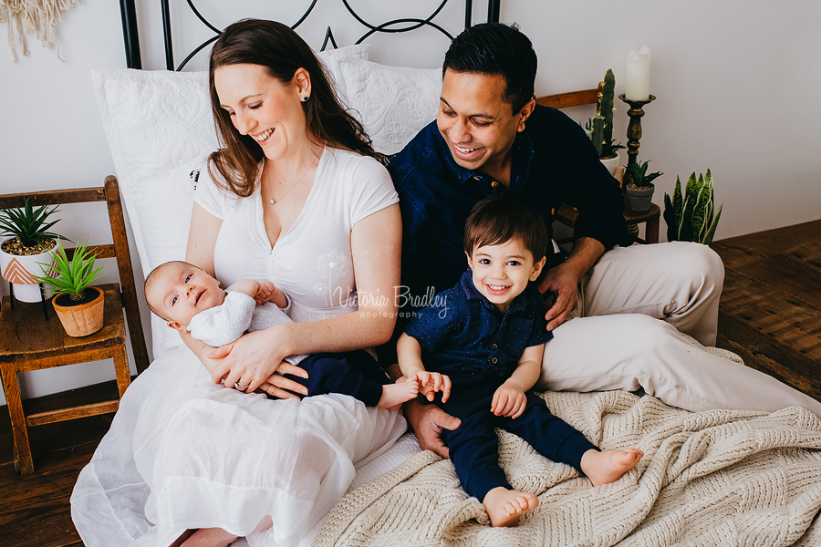 toddler and baby family lifestyle photography session