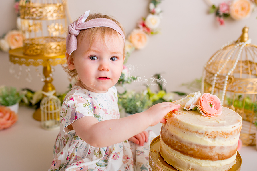 floral baby girl cake smash, gold bird cages