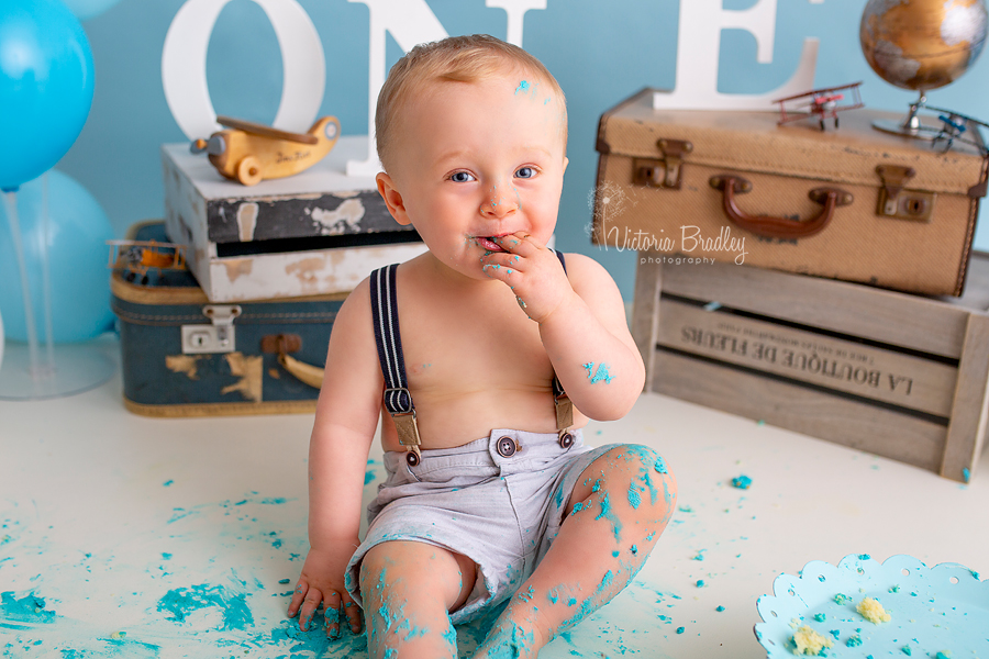 baby boy travel themed caked smash