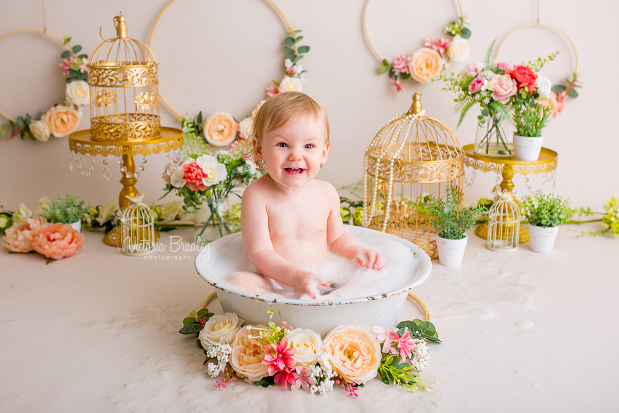 baby girl cake smash with flowers, vintage bath