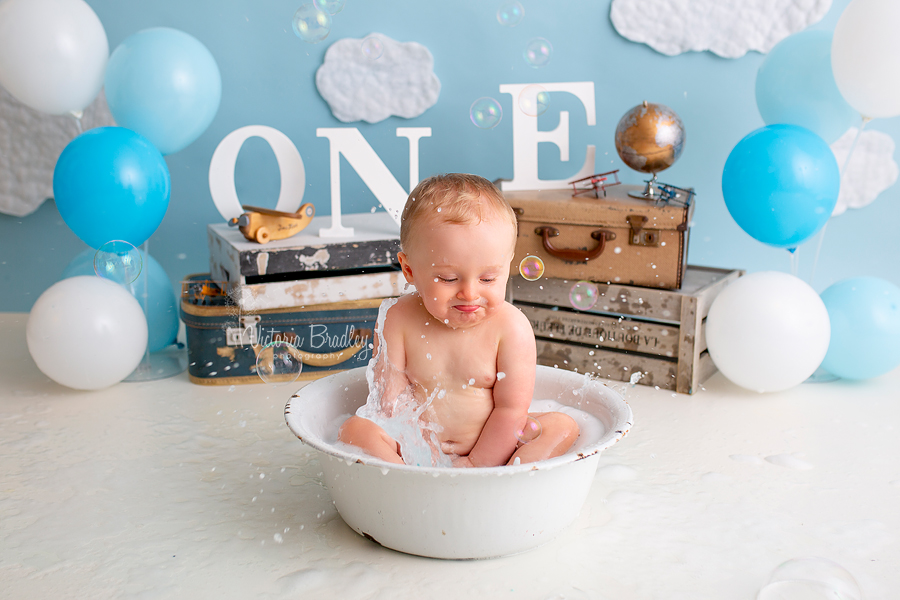 splash tub bubble cake smash session