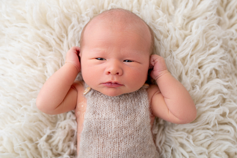 awake newborn photography