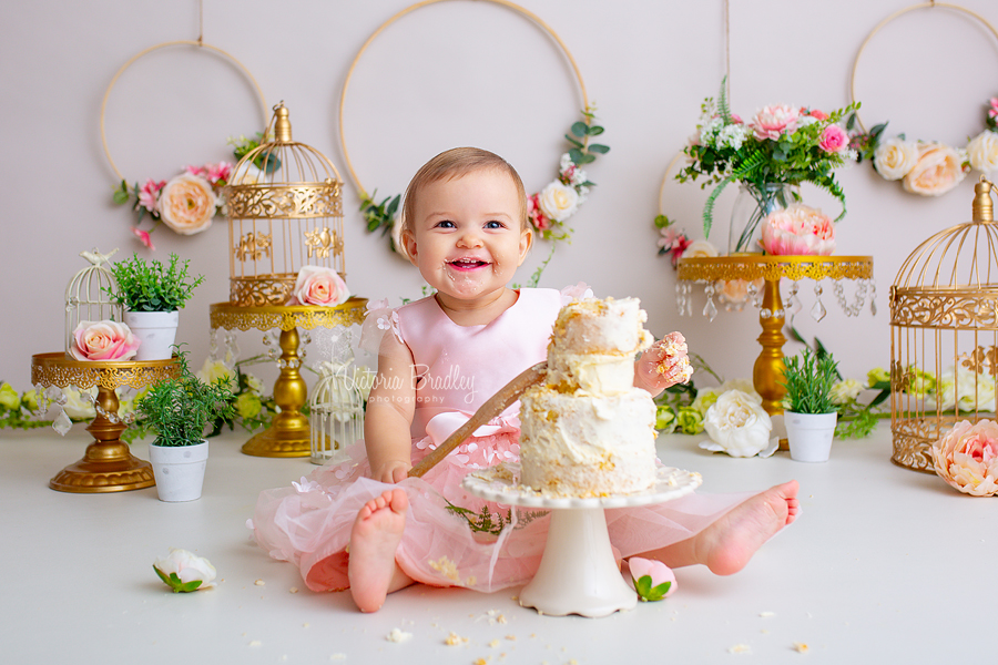 cake smash birthday floral