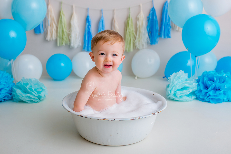 baby boy cake smash white bath tub