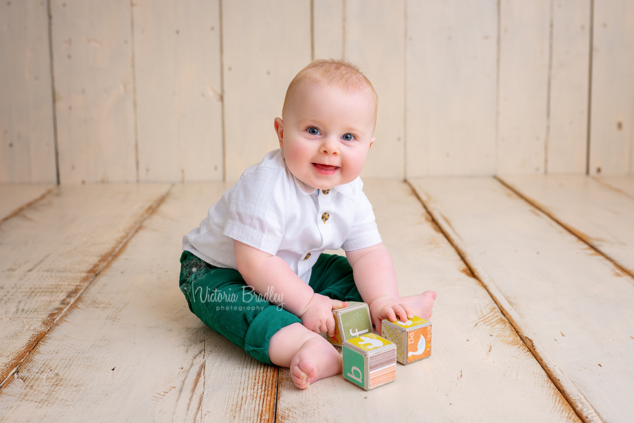 sitter baby boy photography