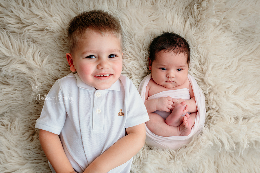 newborn baby girl photography sibling