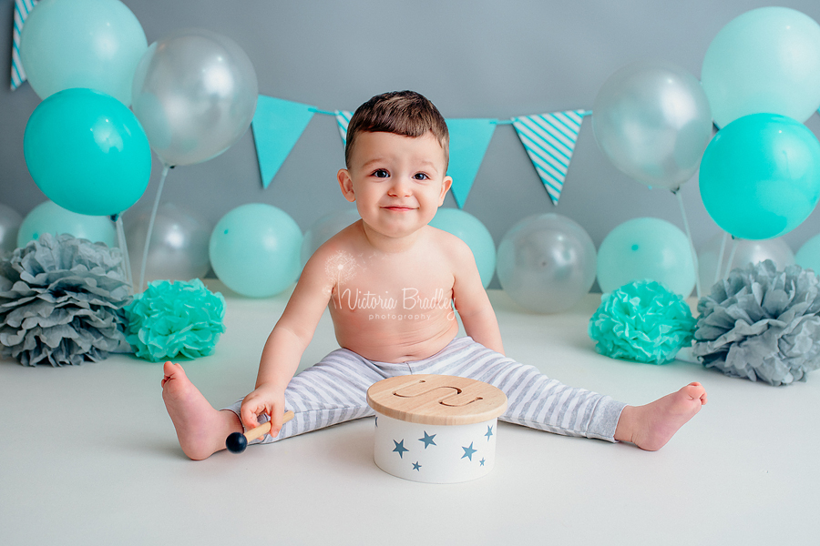 cake smash boy grey, white and aqua green