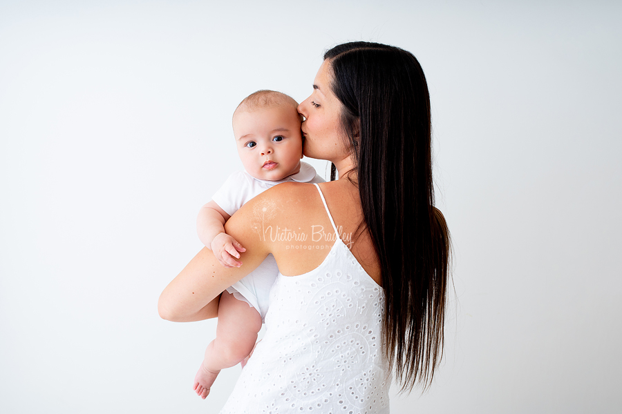 mummy and baby photography 