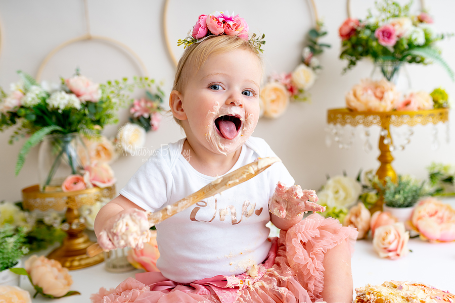 baby cake smash with wooden spoon