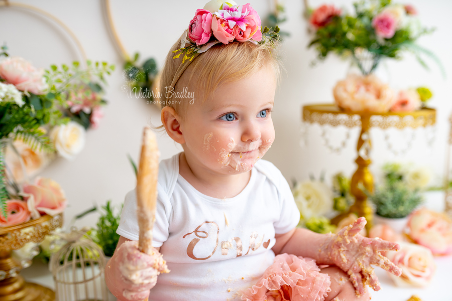 floral cake smash baby girl