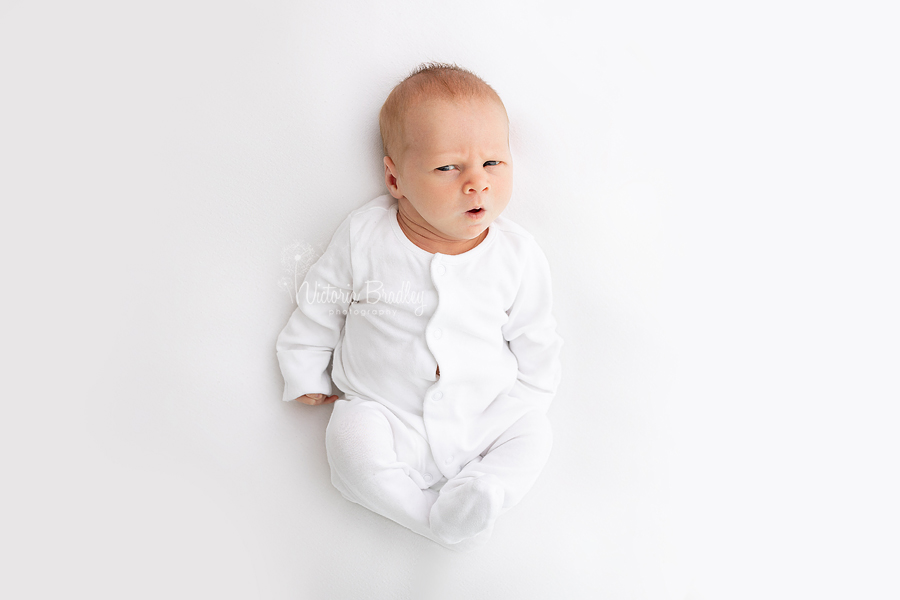 newborn pure white photography