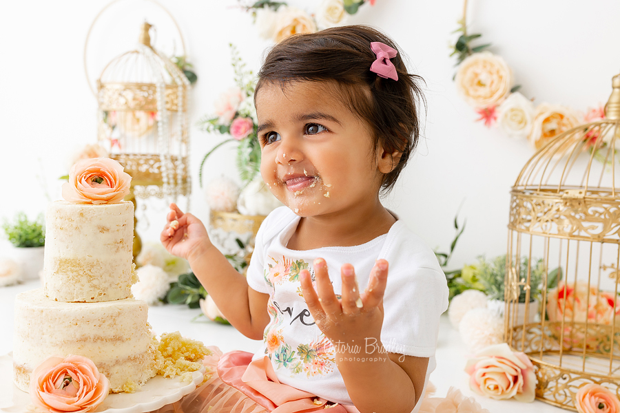 happy baby cake smash