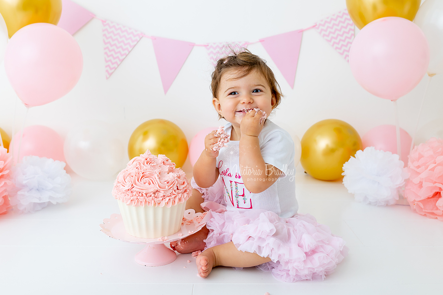 baby girl gold and pink cake smash