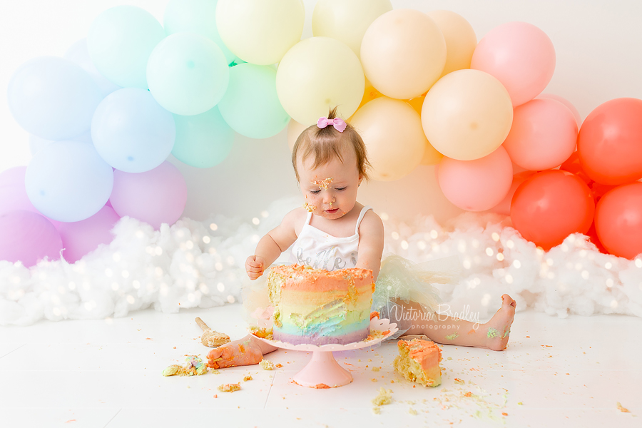 cake smash rainbow balloon arch