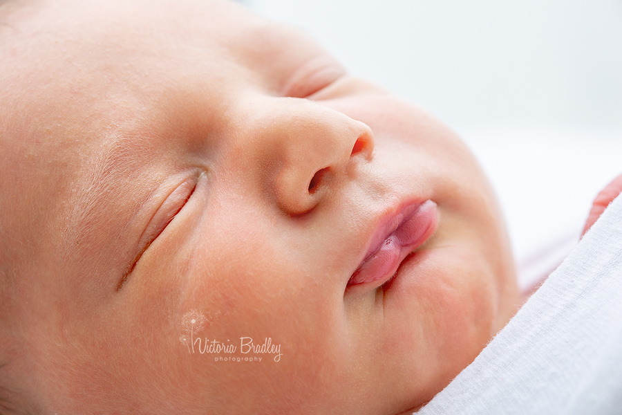 newborn baby macro