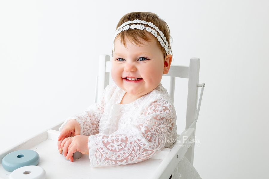 baby cake smash in white high chair