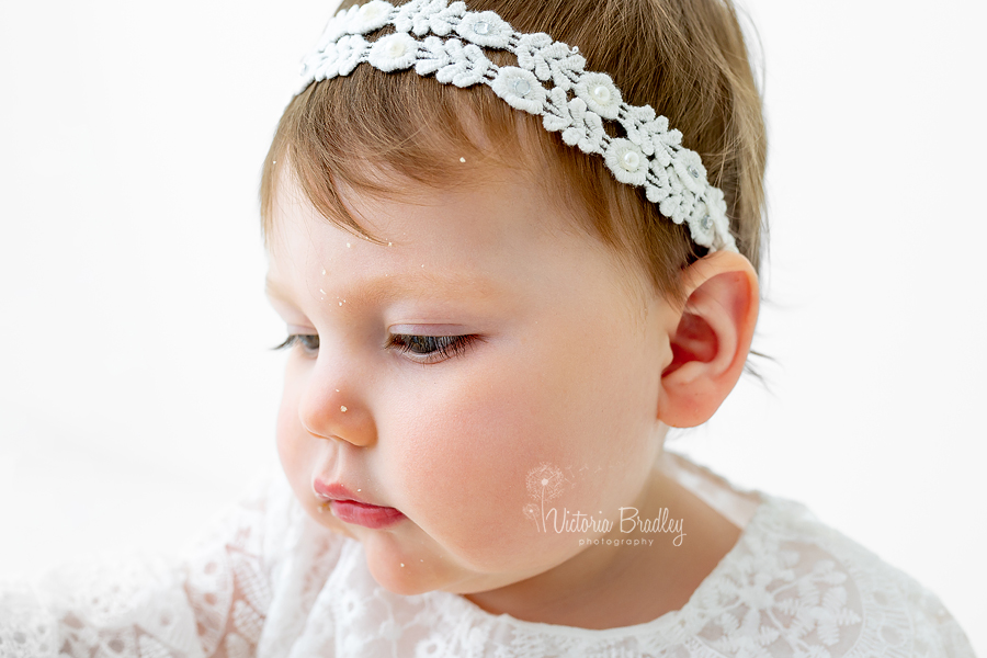 close up of baby cake smashing