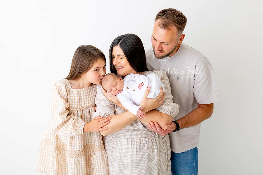 family newborn photos Mansfield