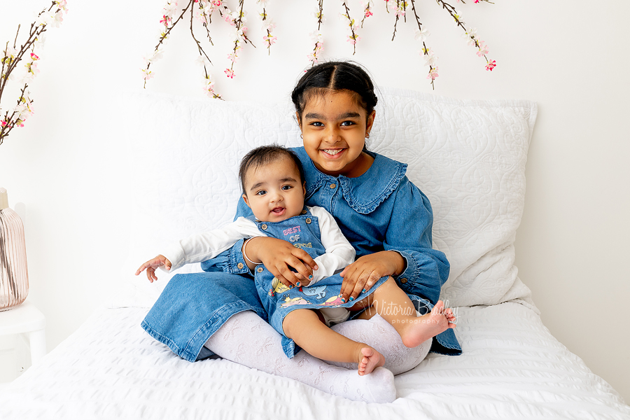 sibling baby photography