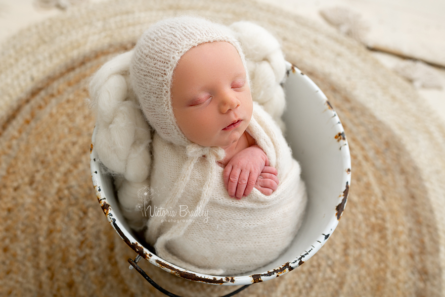 newborn photography baby J