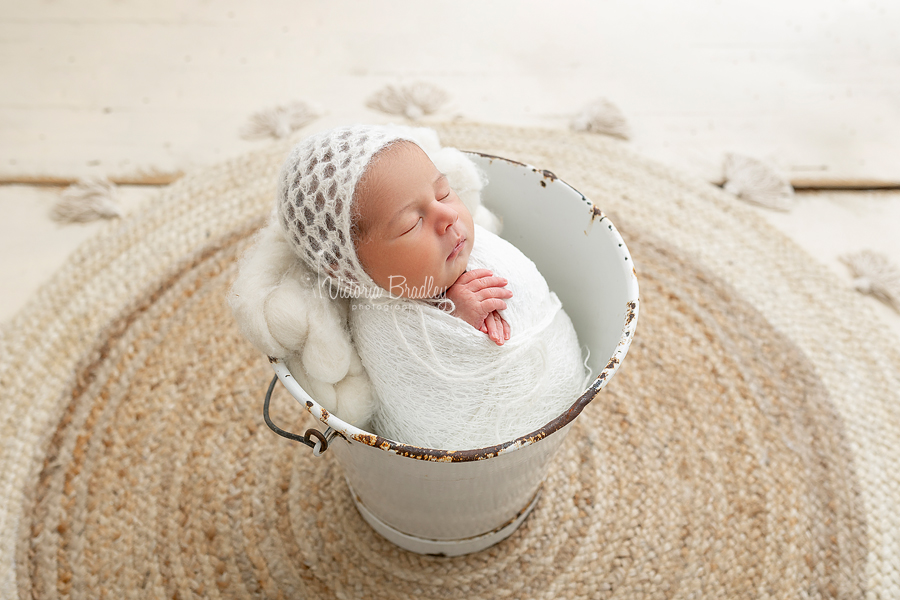 sleepy newborn photography