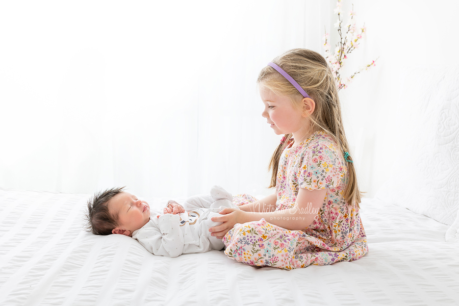 Big Sister R & Little Sister Baby P